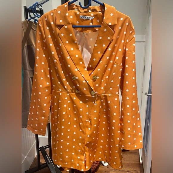 Amazing cheeky romper - Picture 1 of 3